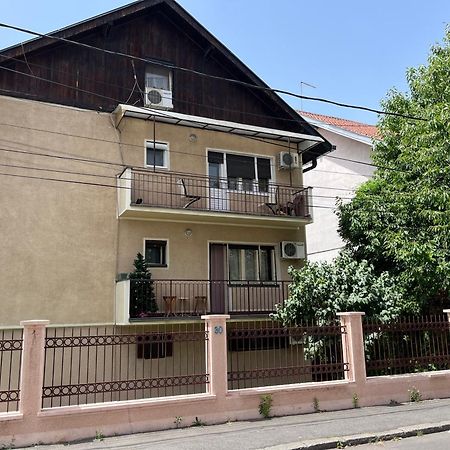 Istanbul Apartment 4 เบลเกรด ภายนอก รูปภาพ